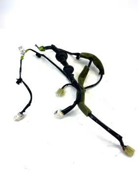 Toyota 82153-06130 92-96 Camry Rear Right Back Side Door Wiring Harness Wire Toyota 82153-06130 92-96 Camry Rear Right Back Side Door Wiring Harness Wire