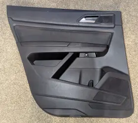 Volkswagen 3cn86131782v 2018 - 2022 Vw Atlas Rear Left Side Interior Door Panel Oem