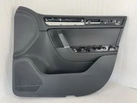 Volkswagen 7p1867012 2015 Touareg Front Right Interior Door Panel Trim Oem