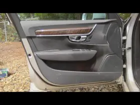 Volvo 204.vo1y18 S90 2018 Front Door Trim Panel 469400