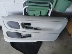 Volvo 9451966 1998-2004 C70 Convertible Tan Leather Right Hand Passenger Door Panel Volvo 9451966 1998-2004 C70 Convertible Tan Leather Right Hand Passenger Door Panel